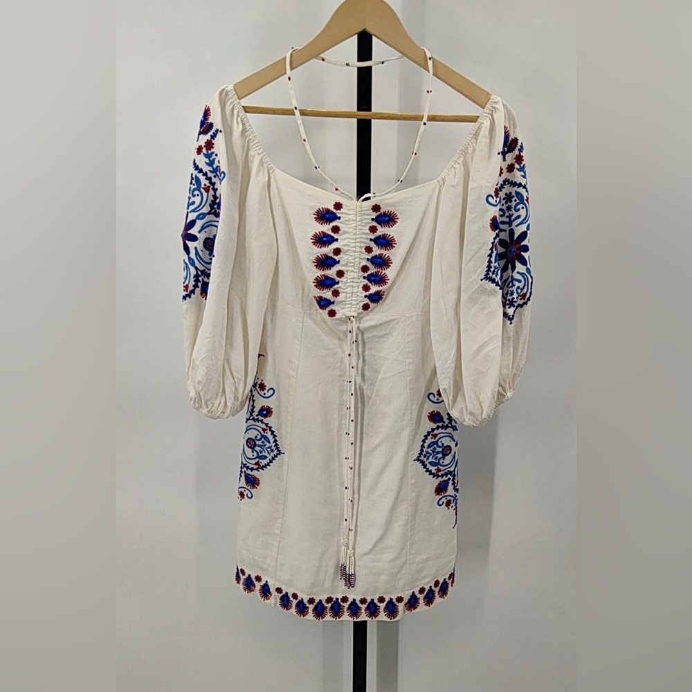Farm Rio Embellished embroidered linen-blend mini dress - Picture 5 of 6